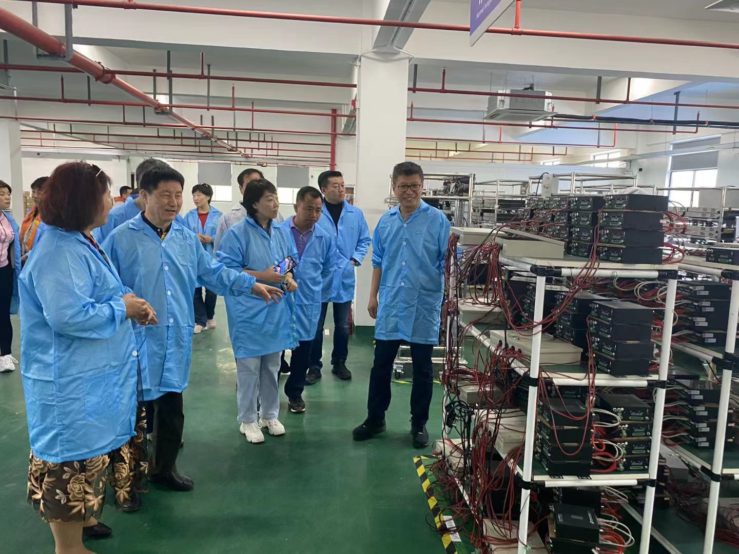 澳门银河网上赌场网站SMT生产车间参观